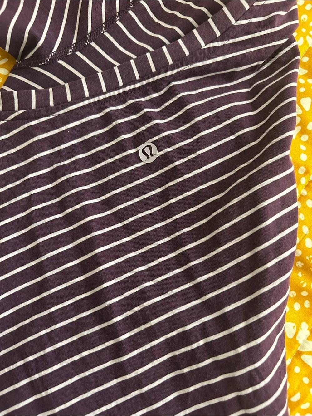 lululemon athletica breathable neck